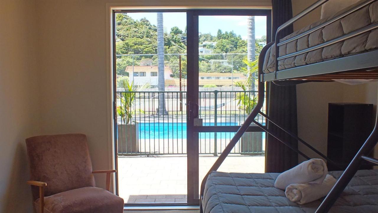 Bay Adventurer Backpackers & Apartments Paihia Exterior photo